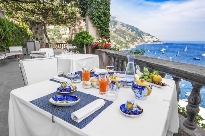 Breakfast/Coffee Service 212 of 241