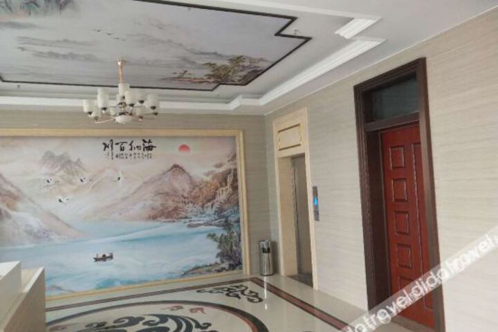 Hotel Interior 2 of 14