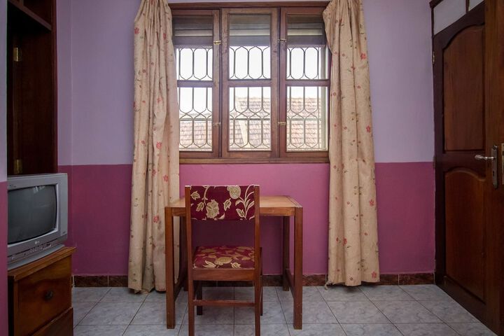 Room 16 of 31