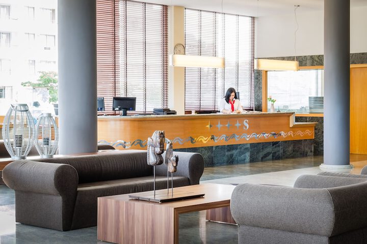 Lobby Photos