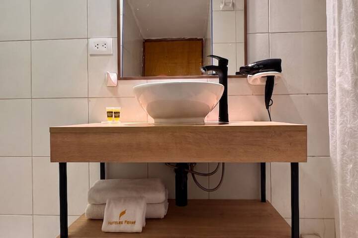 Room 44 of 52