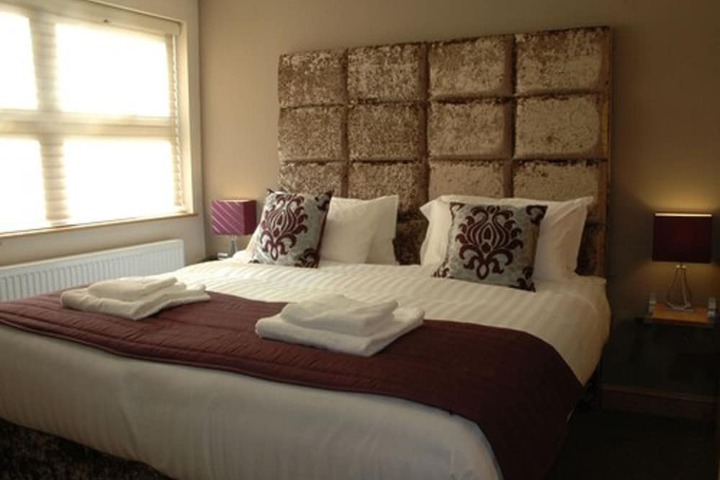 Room 13 of 60