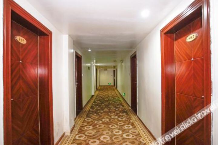 Hotel Interior 29 of 64