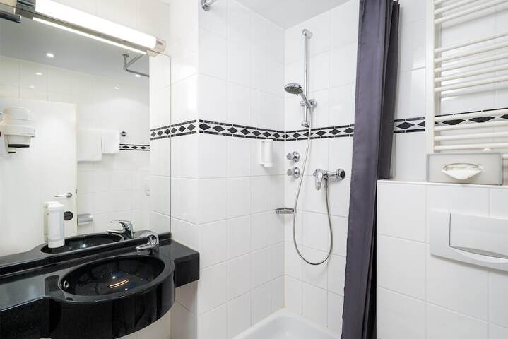 Clean Restrooms