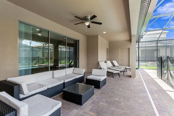 Terrace/Patio 37 of 77