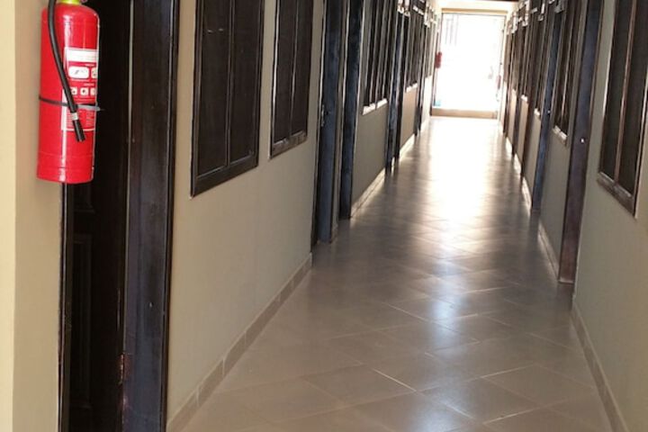 Room 3 of 23