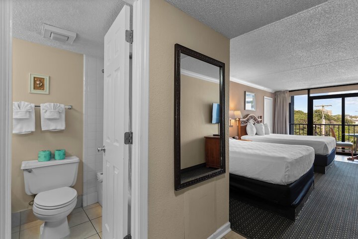 1 Bedroom Deluxe Murphy Bed 2 Queen Beds Partial Ocean View (1 of 24)