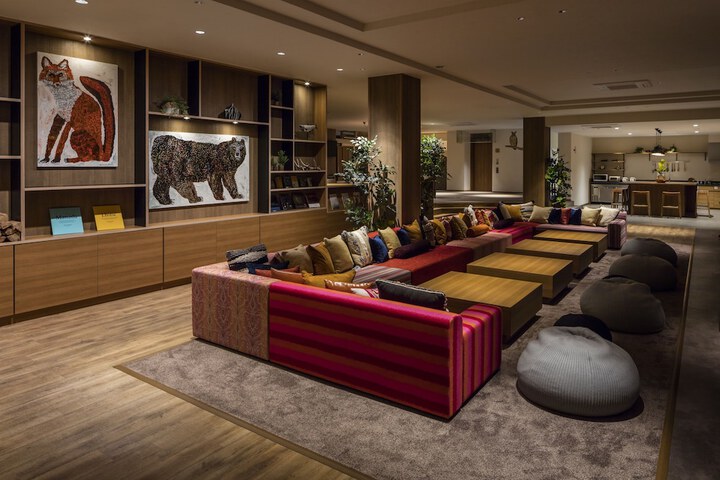 Guest Lobby