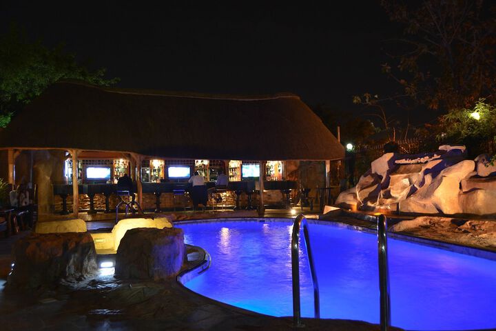 Pool 44 of 51