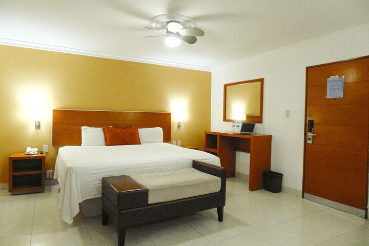 Room 16 of 59