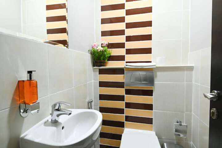 Clean Restrooms