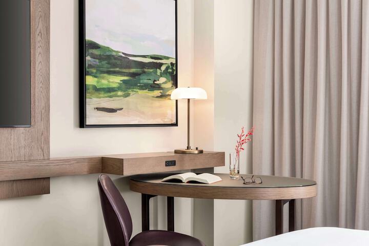 Room 20 of 129