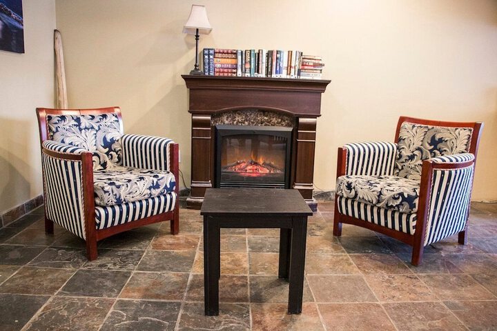 Tumbler ridge hotel and suite in Tumbler Ridge, BC