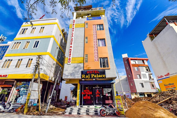 Fabexpress Raj Palace