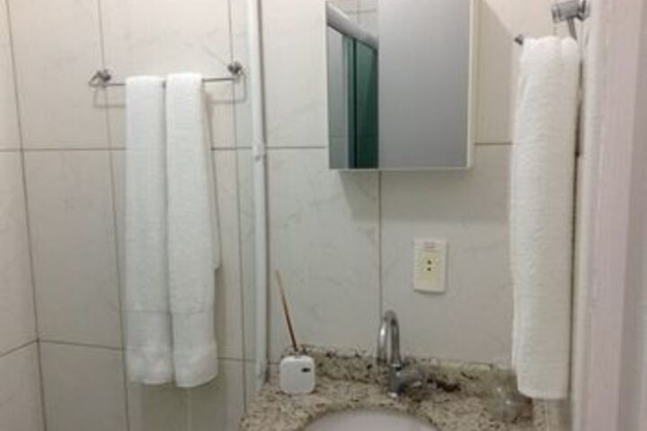 Room 14 of 60