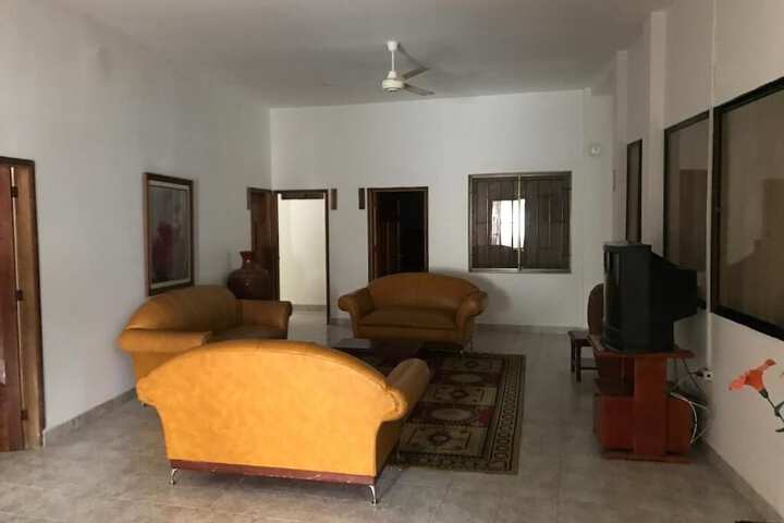 Room 19 of 42