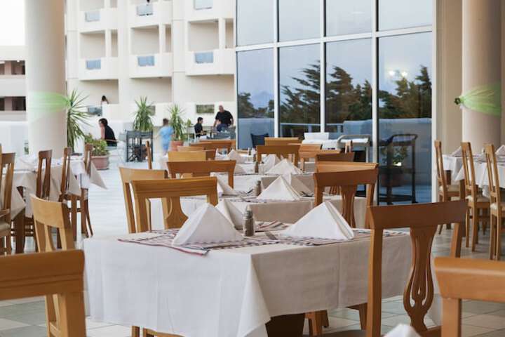 Dining 119 of 229