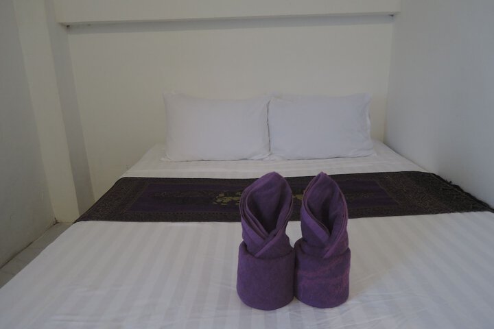 Room 33 of 155