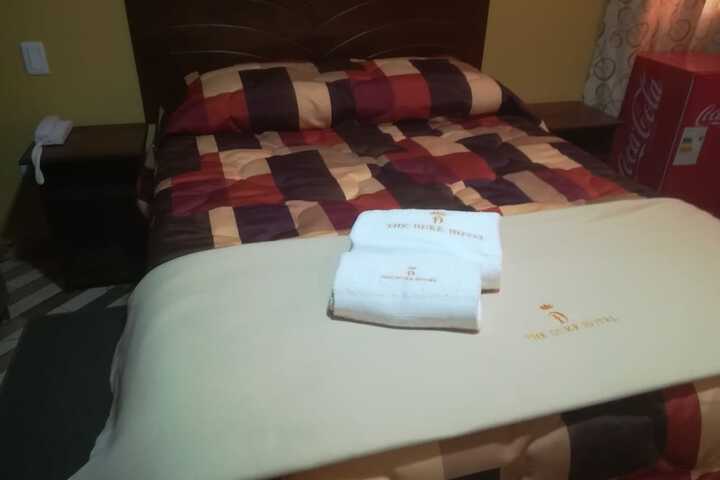 Room 4 of 29