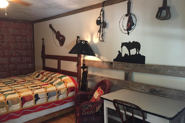 Room 3 of 55