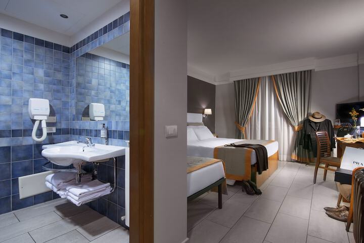 Room 20 of 41