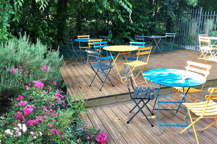 Terrace/Patio 25 of 26