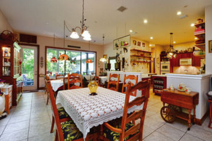 Breakfast/Coffee Service 6 of 30