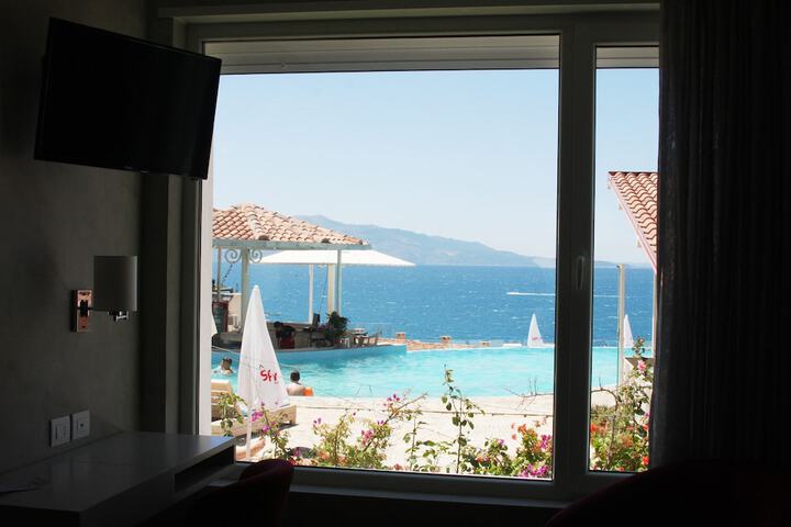 Hotel View 250 of 253