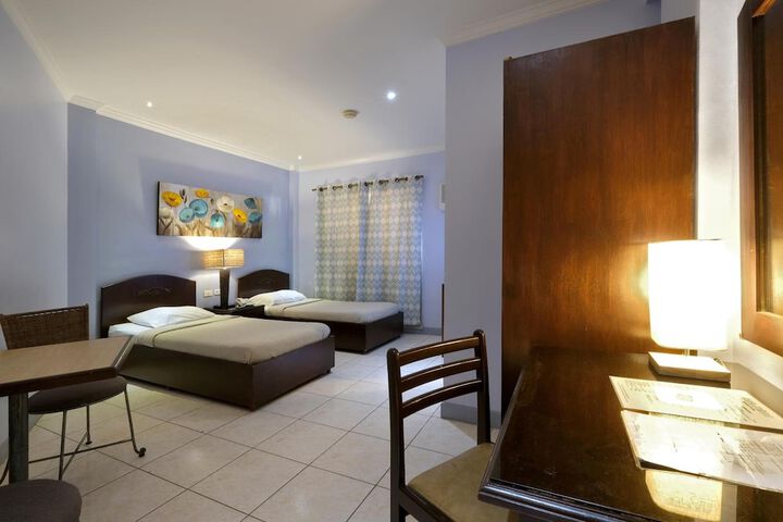 Room 21 of 50