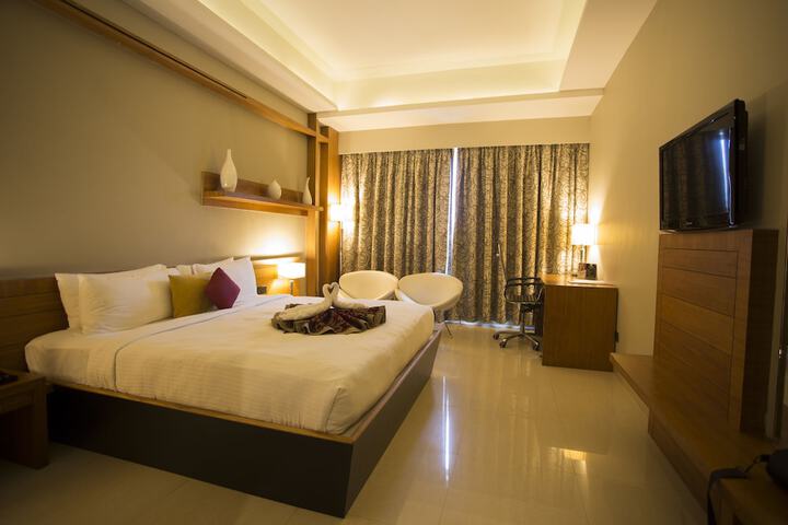 Room 16 of 49