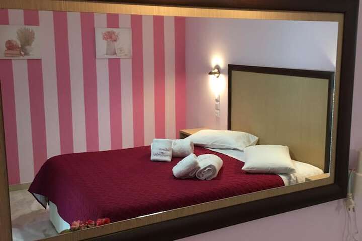 Room 17 of 57