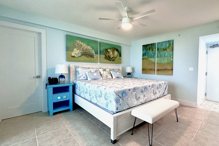 Room 17 of 169