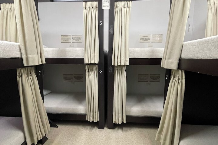 Room 21 of 45