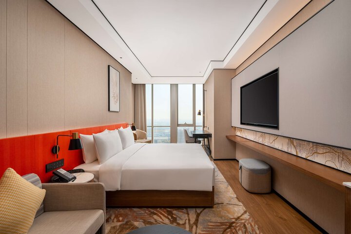 Room 10 of 54