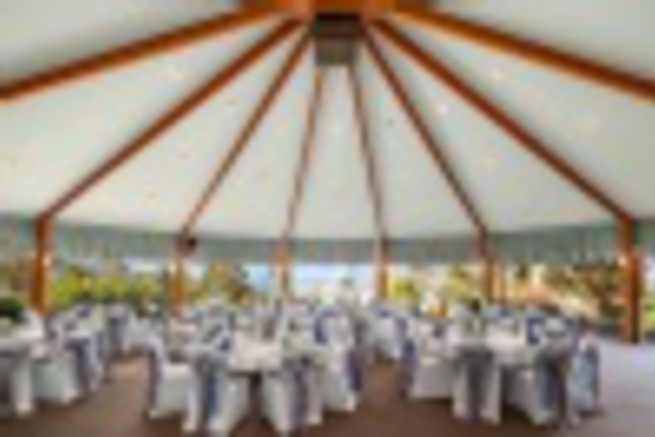 Ballroom/Hall 52 of 384