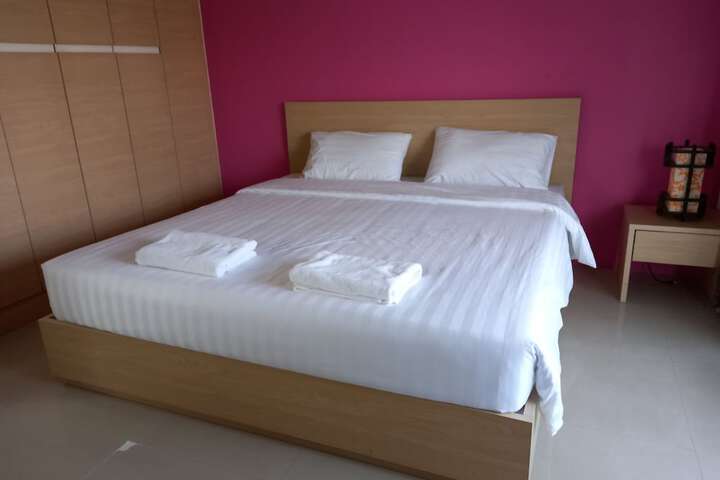 Room 45 of 94