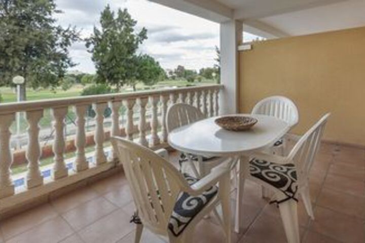 Terrace/Patio 2 of 5
