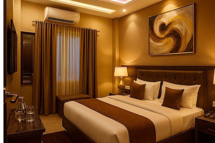 Room 9 of 23