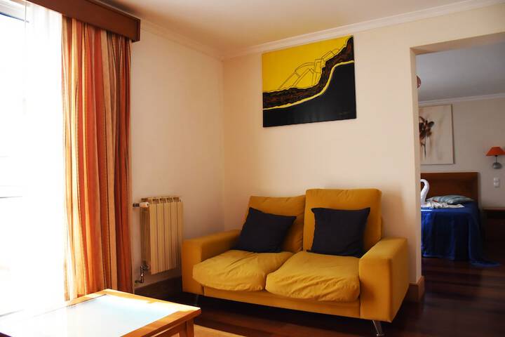 Room 12 of 66