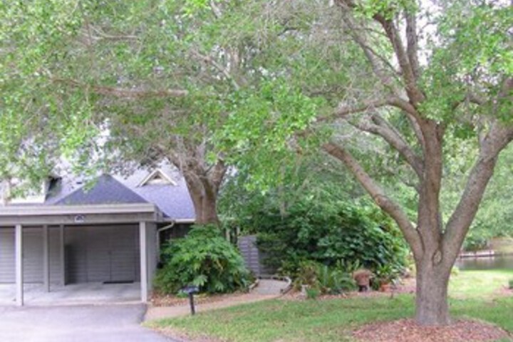 Kingston Plantation & Gloucester Terrace Apartment 4 in Myrtle Beach, SC