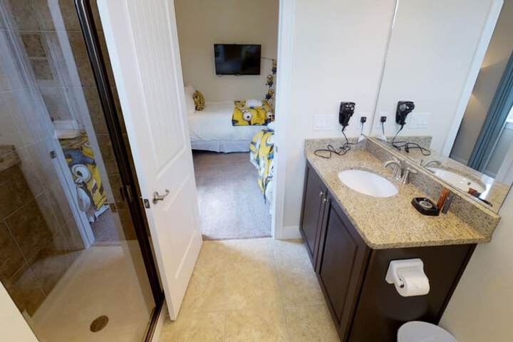 Room 38 of 47