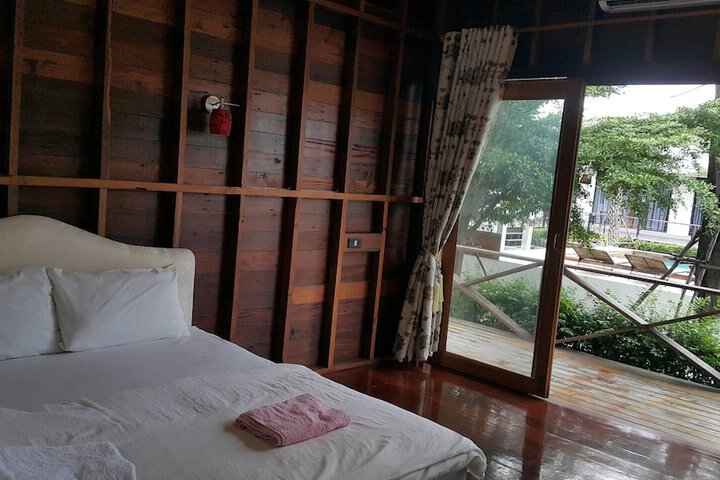 Room 13 of 44