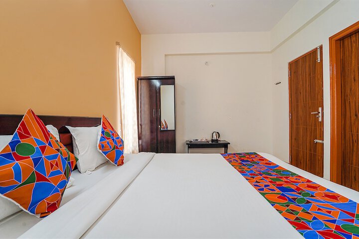 Room 21 of 32
