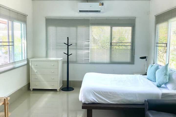 Room 36 of 118