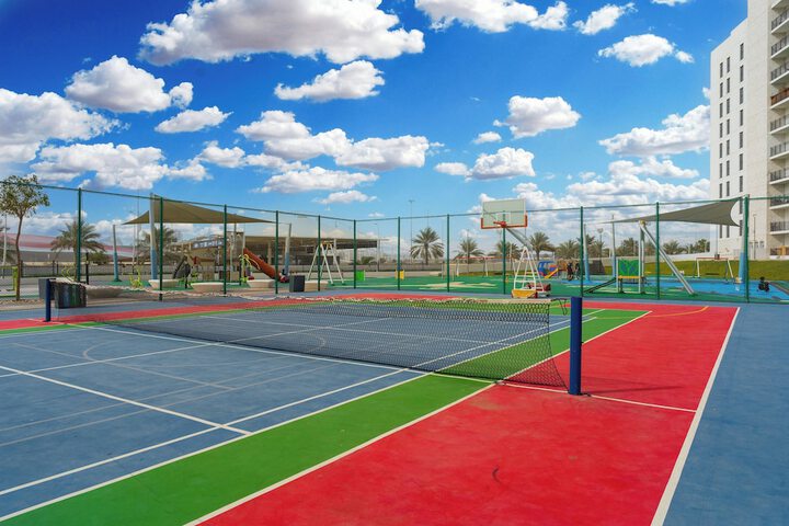 Tennis and Basketball Courts 633 of 662