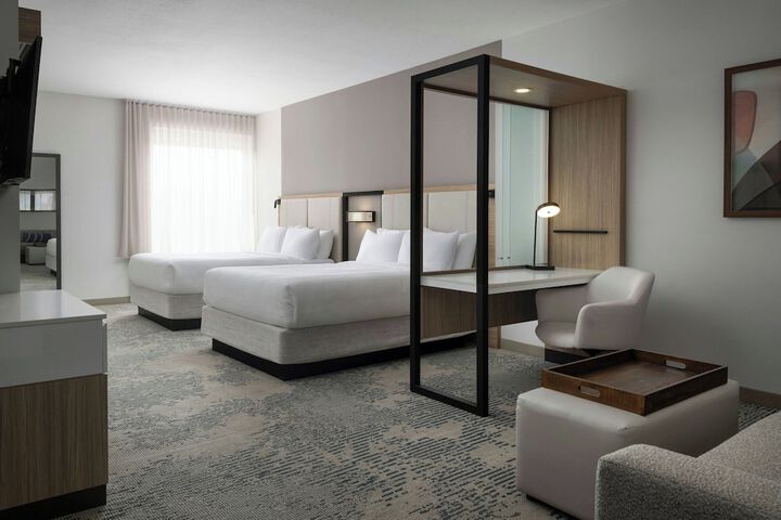 Room 8 of 22