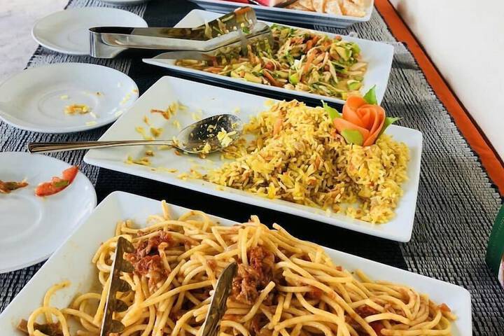 Dining 52 of 211