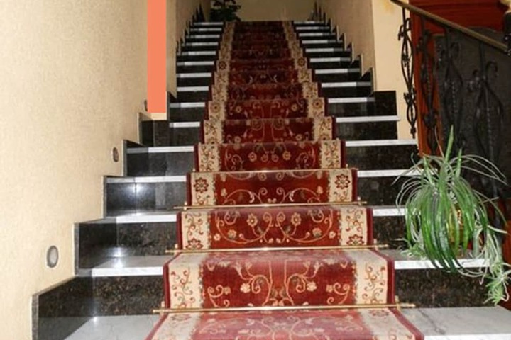 Hotel Entry