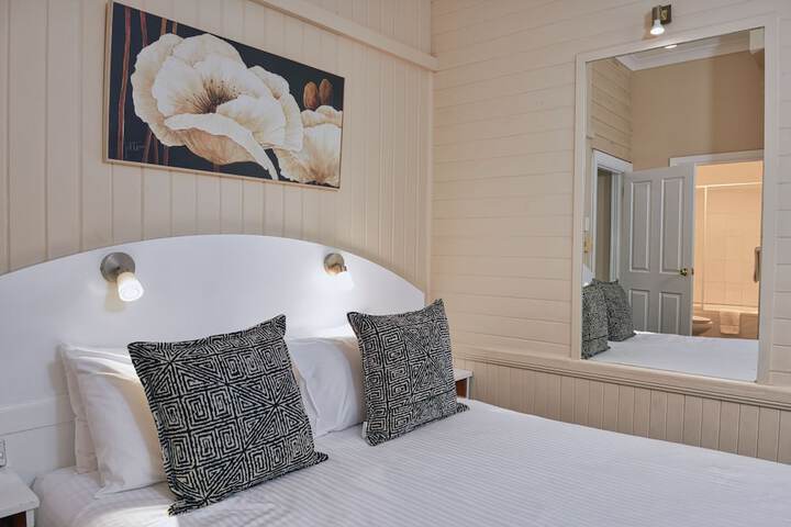 Room 15 of 57