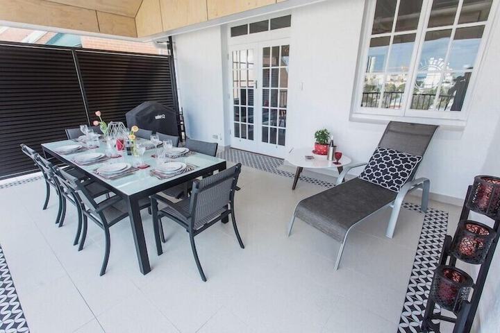 Terrace/Patio 9 of 13